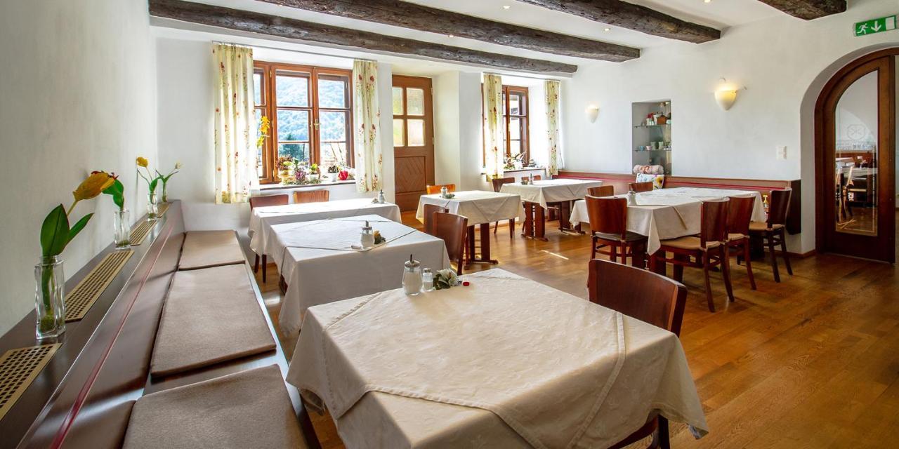 Pension Gaestehaus Heller Вайсенкірхен-ін-дер-Вахау Екстер'єр фото