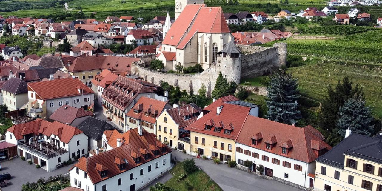 Pension Gaestehaus Heller Вайсенкірхен-ін-дер-Вахау Екстер'єр фото